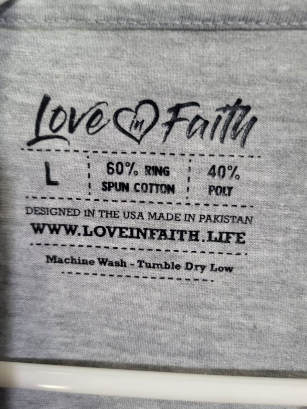 Love in Faith Women's L Gray V Neck Shirt Matthew 17:20 Faith can move mountains - Picture 2 of 6